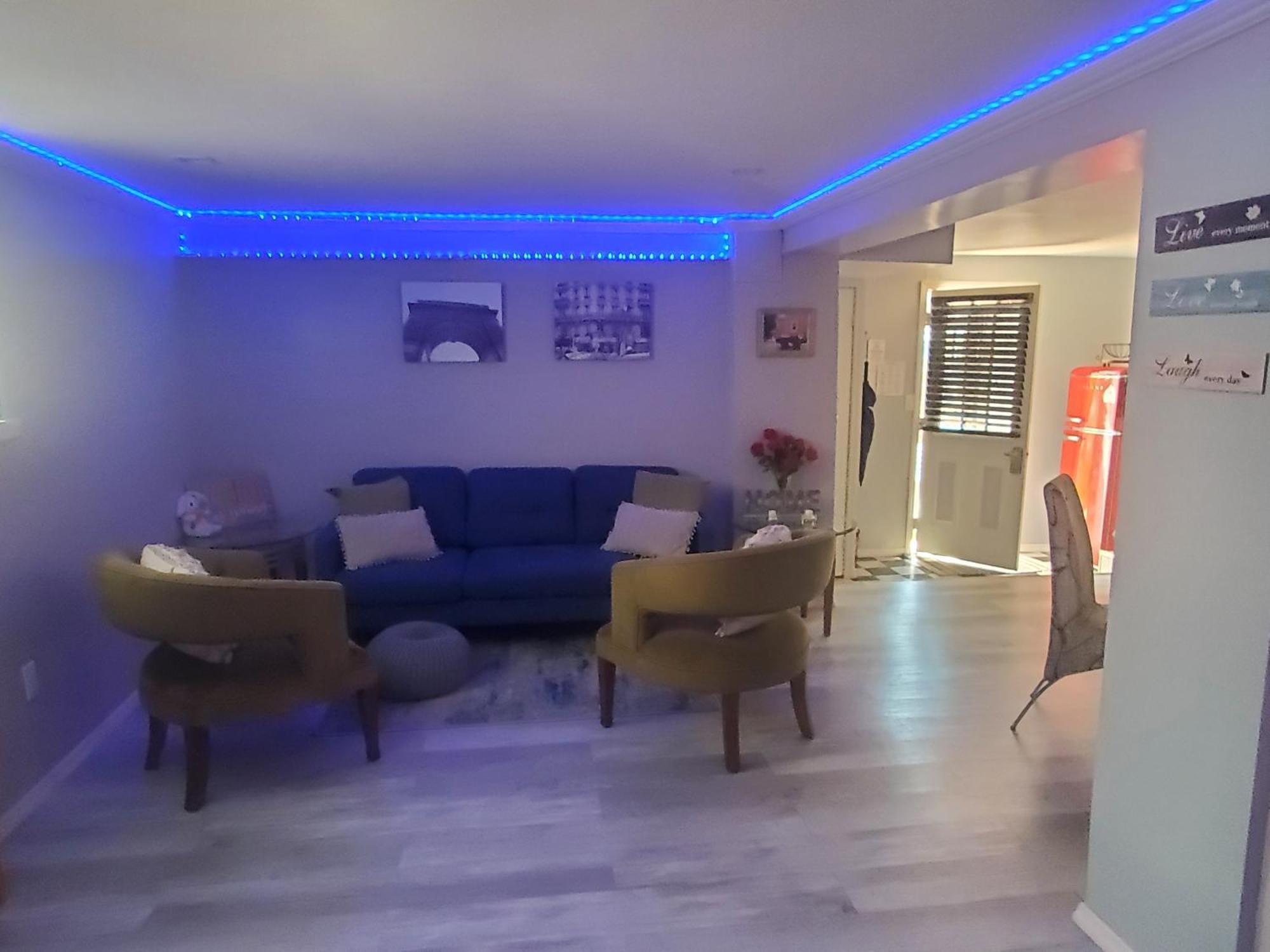 Lovely 2 Bedroom Apartment With 2 Entrance And Parking นิวยอร์ก ภายนอก รูปภาพ