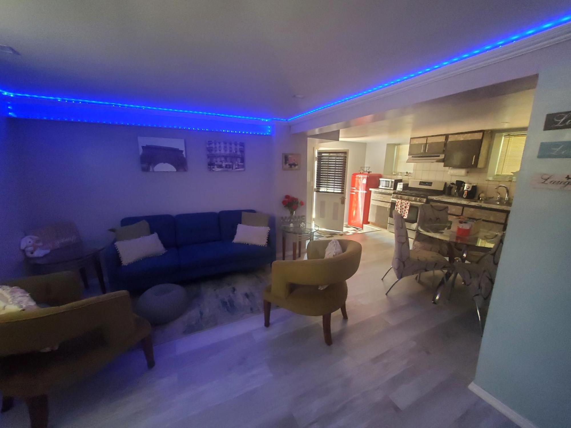 Lovely 2 Bedroom Apartment With 2 Entrance And Parking นิวยอร์ก ภายนอก รูปภาพ
